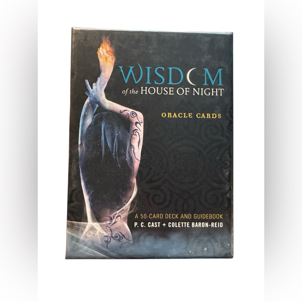 Wisdom of the House of Night Oracle Cards - Black Orig Deck 
VG